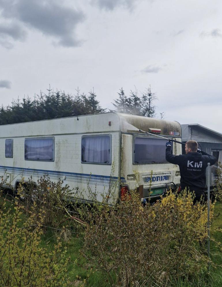 Rens af campingvogne: billede 1
